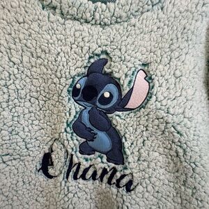 Stitch Ohana Sweater